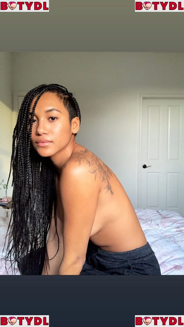 Sydney Park Onlyfans Photo Gallery 