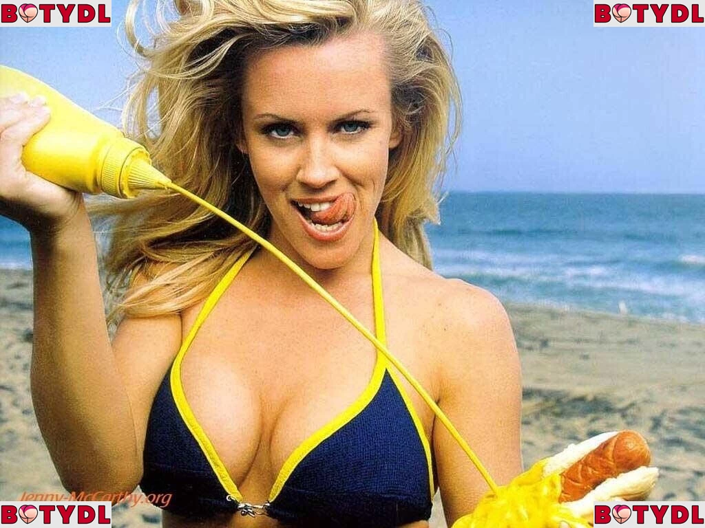 Jenny McCarthy Onlyfans Photo Gallery 