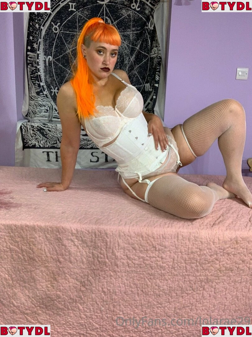 lolarae29 Onlyfans Photo Gallery 