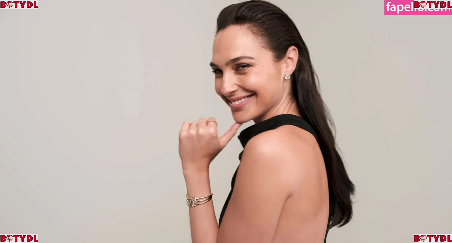 gal_gadot Onlyfans Photo Gallery 