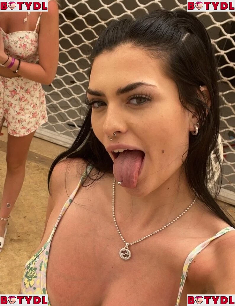 Olivia Forsbrook Onlyfans Photo Gallery 