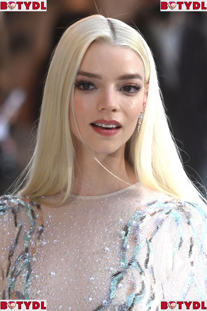 Anya Taylor-Joy Onlyfans Photo Gallery 