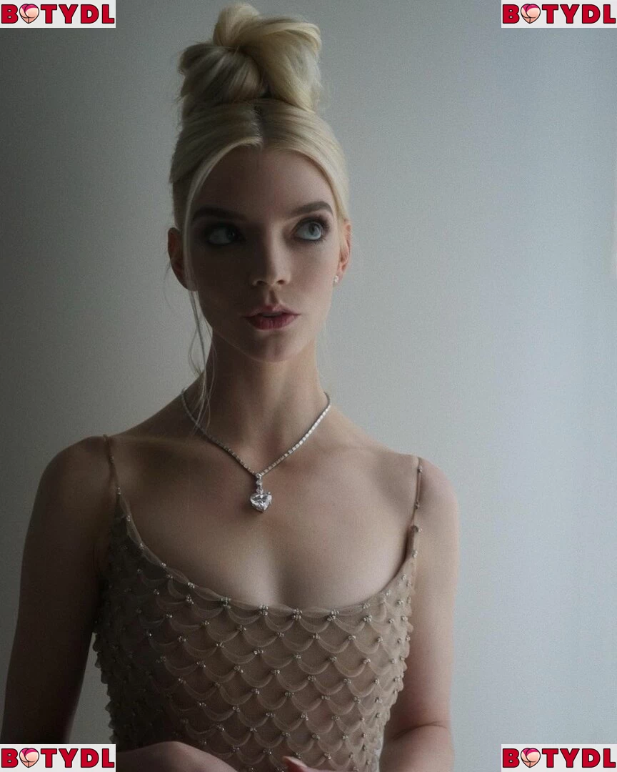 Anya Taylor-Joy Onlyfans Photo Gallery 