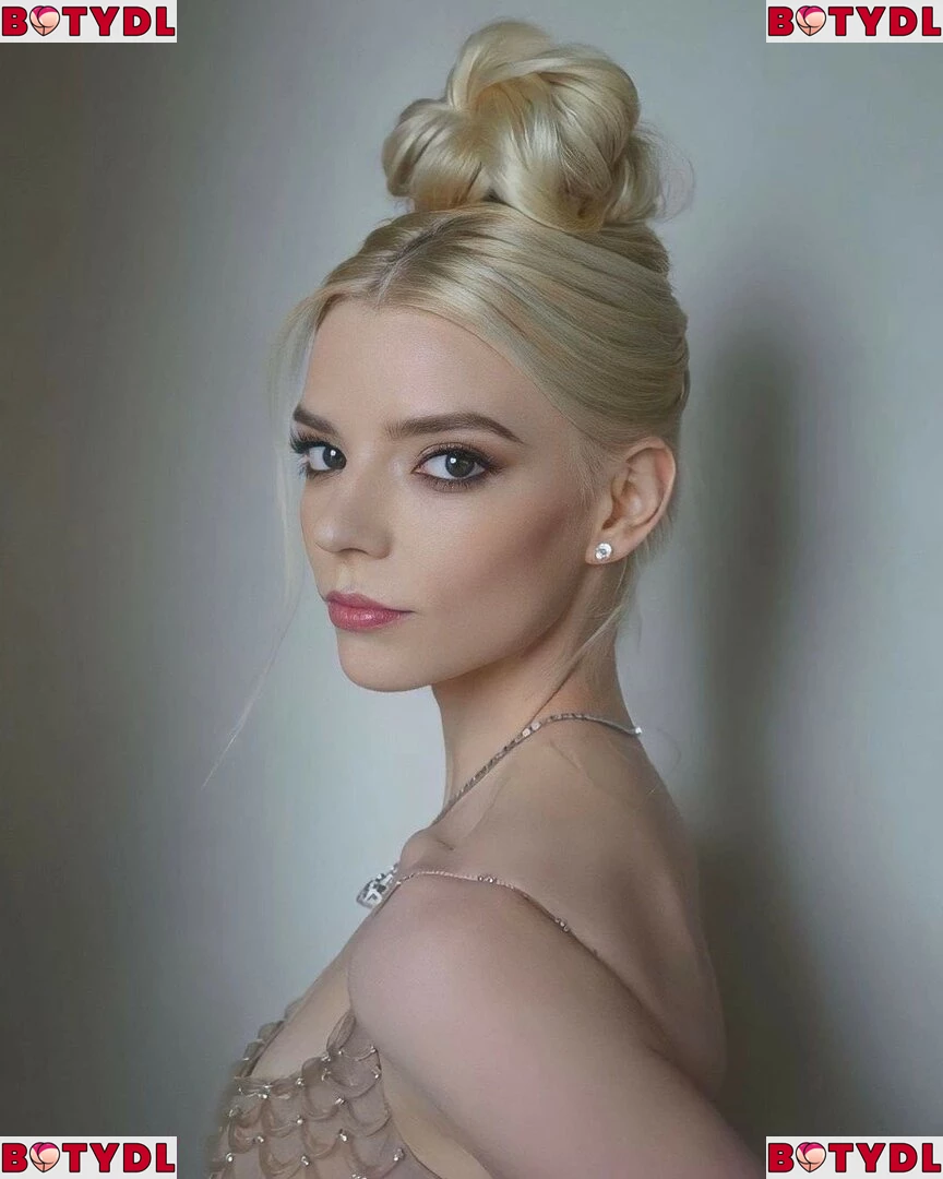 Anya Taylor-Joy Onlyfans Photo Gallery 