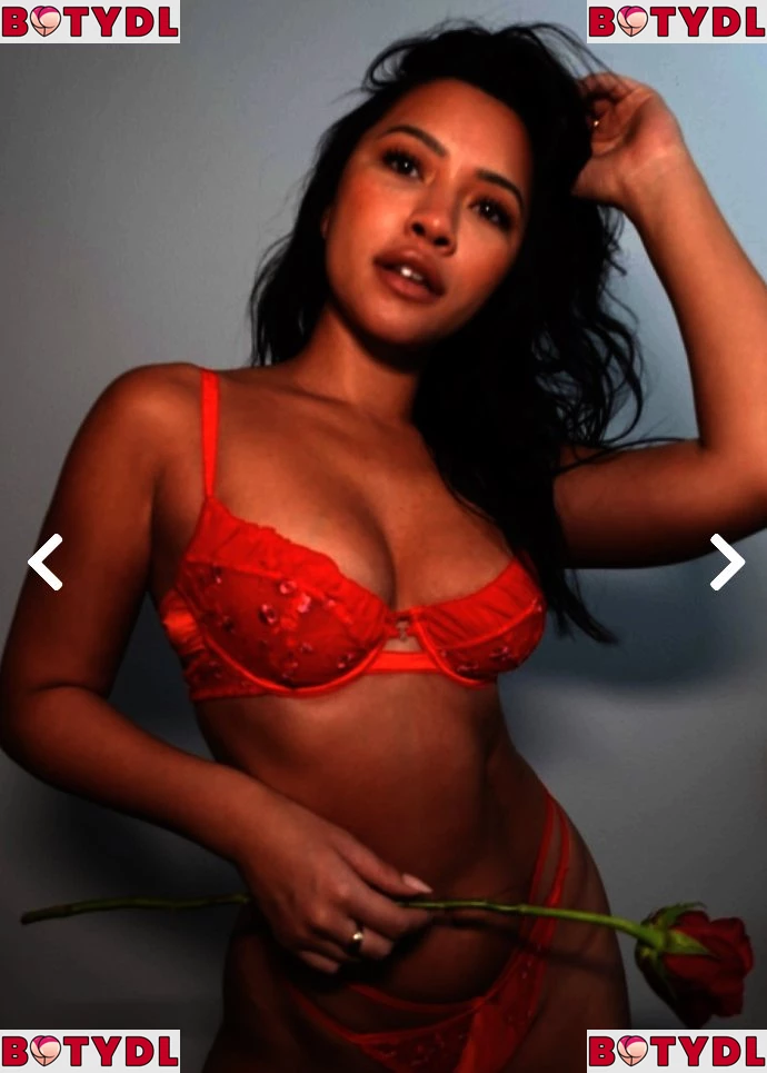 Julia Kelly Onlyfans Photo Gallery 