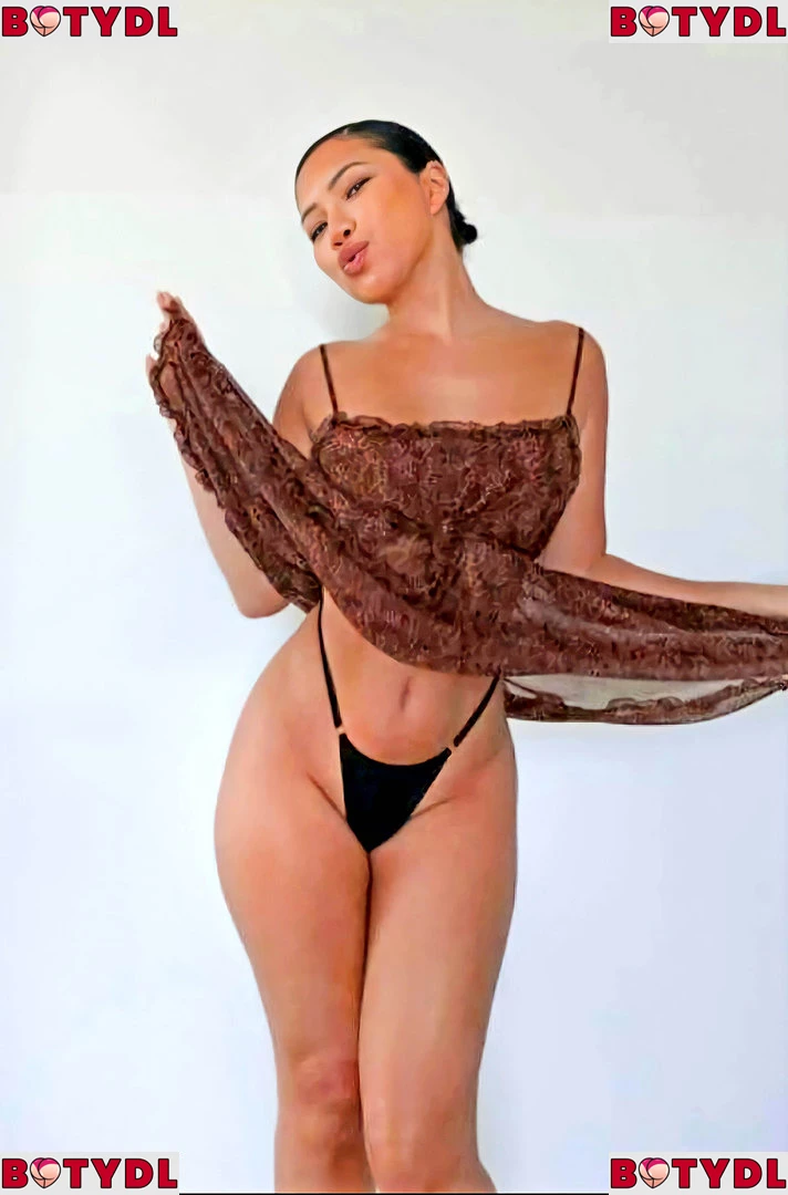 Julia Kelly Onlyfans Photo Gallery 