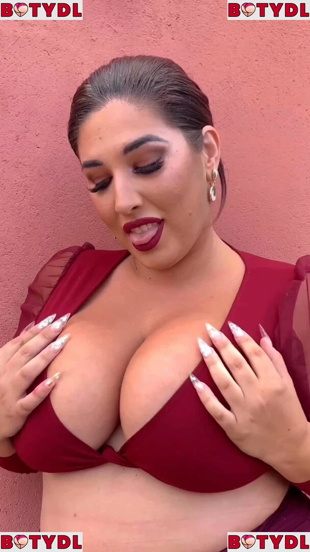 Natalia Lozano Onlyfans Photo Gallery 