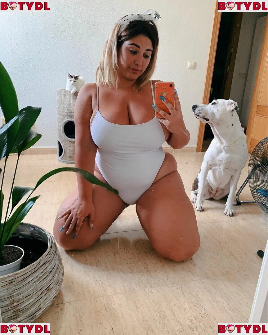 Natalia Lozano Onlyfans Photo Gallery 