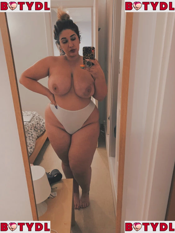 Natalia Lozano Onlyfans Photo Gallery 