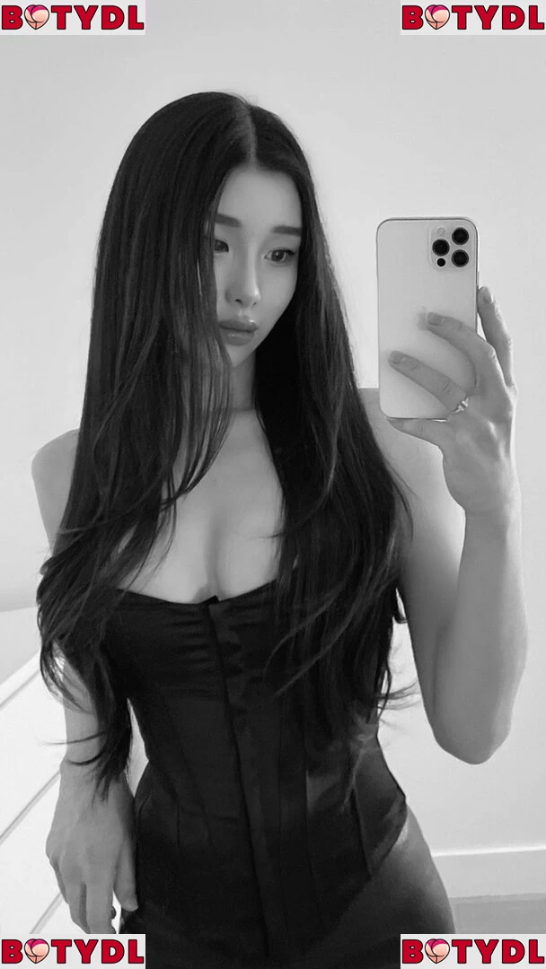 Mari Bambei Onlyfans Photo Gallery 