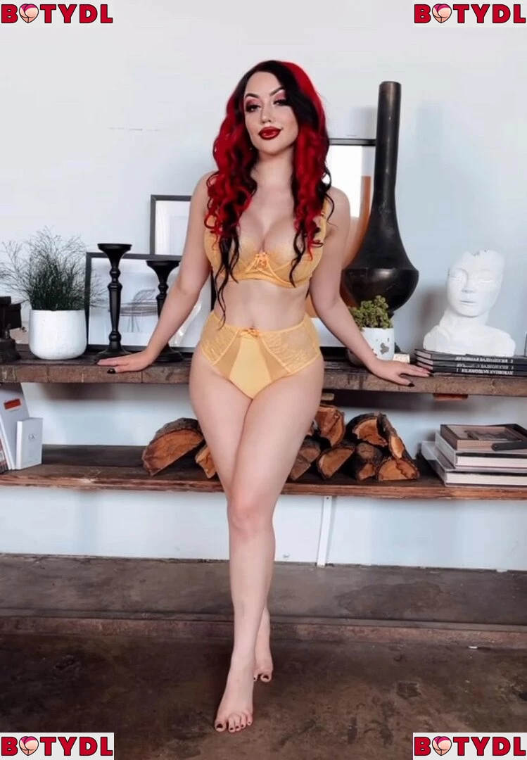 Dani Divine Onlyfans Photo Gallery 