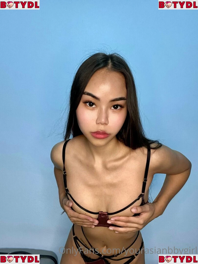 yourasianbbygirl Onlyfans Photo Gallery 