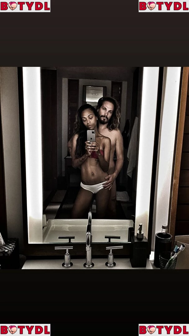 Zoe Saldana Onlyfans Photo Gallery 