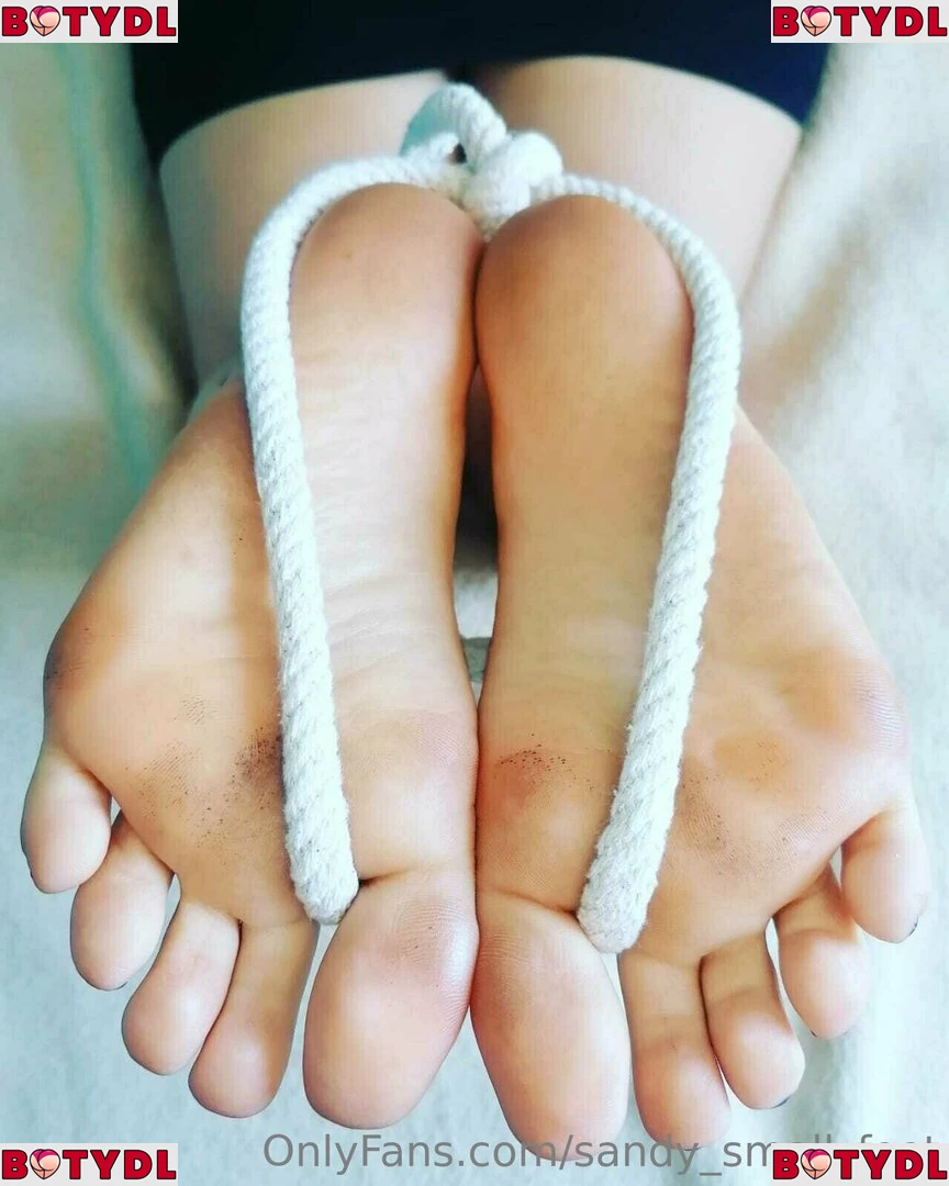 sandy_small_feet Onlyfans Photo Gallery 