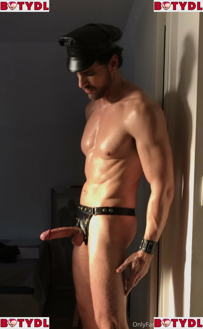 kyle_fox Onlyfans Photo Gallery 