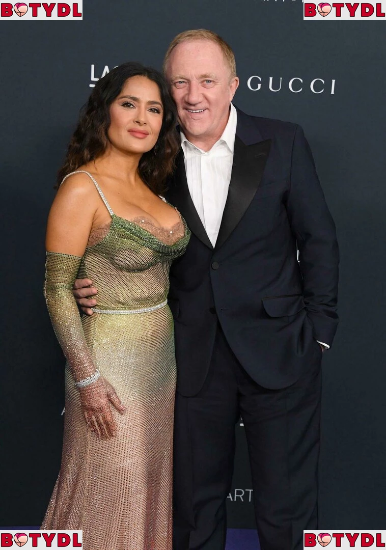 Salma Hayek Onlyfans Photo Gallery 