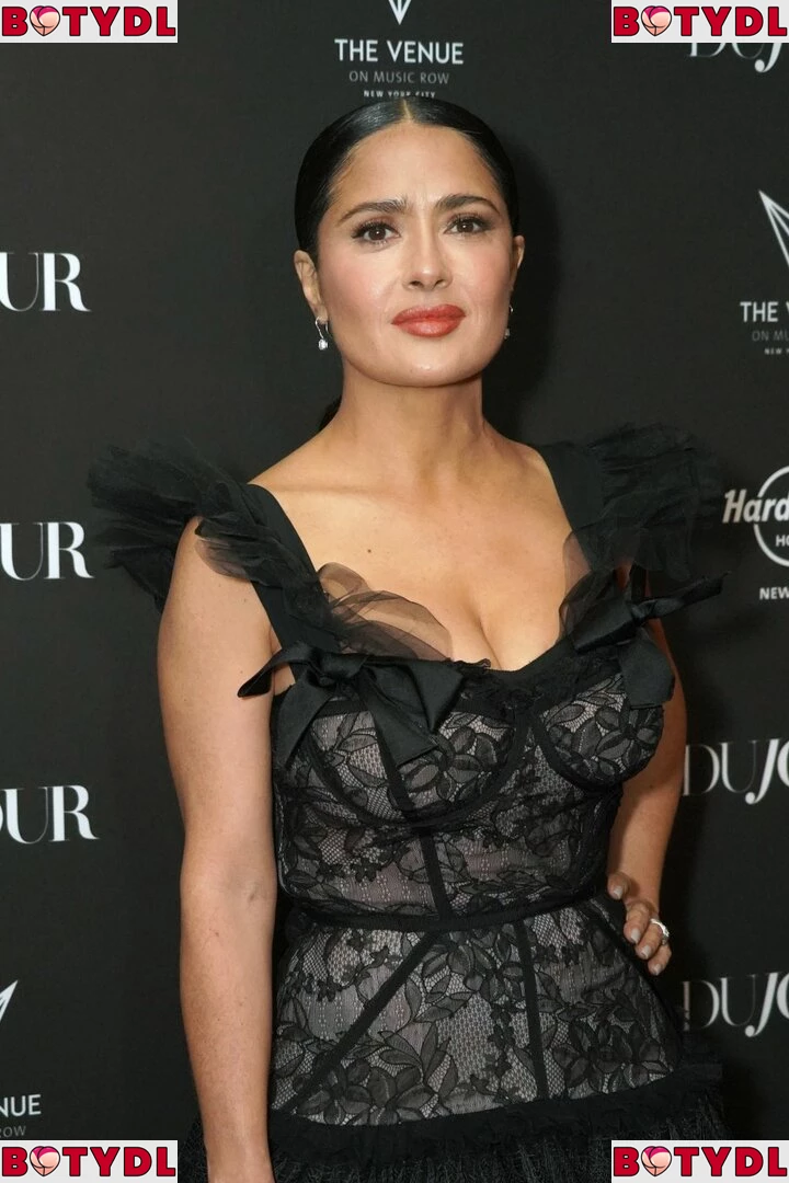 Salma Hayek Onlyfans Photo Gallery 