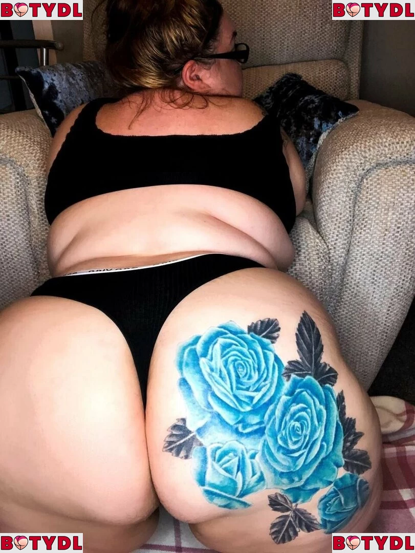 thebbwbible Onlyfans Photo Gallery 