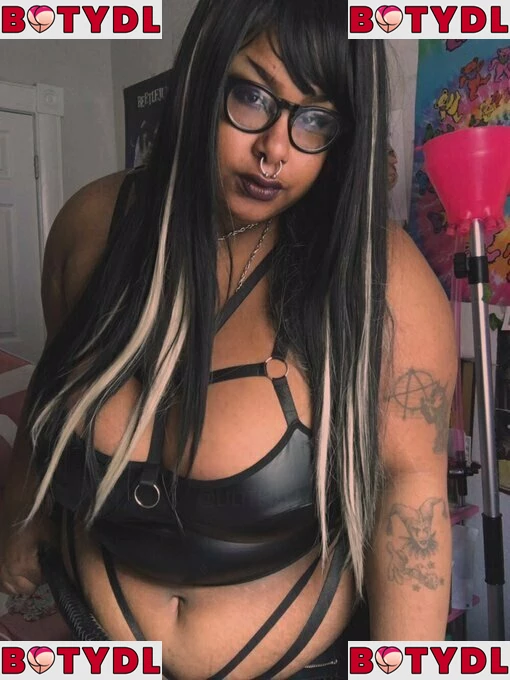 thebbwbible Onlyfans Photo Gallery 