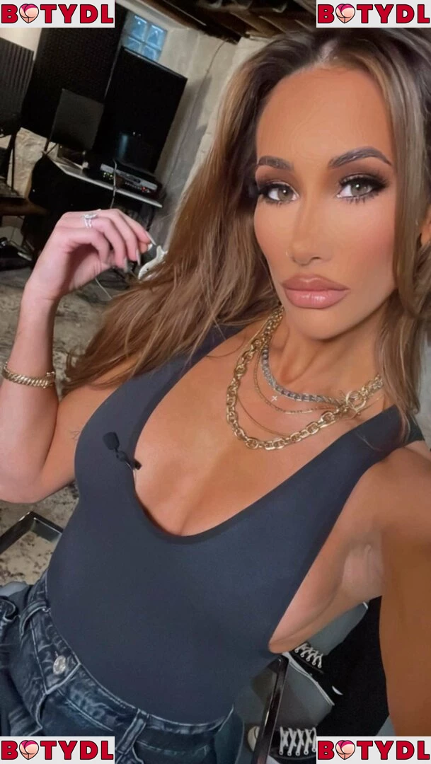 Carmella Onlyfans Photo Gallery 