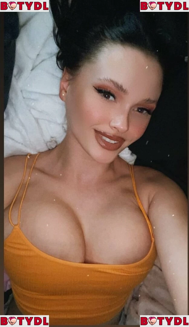 Michelleyroo Onlyfans Photo Gallery 