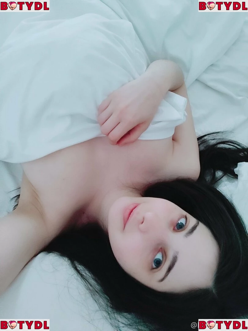 mikomihokina Onlyfans Photo Gallery 