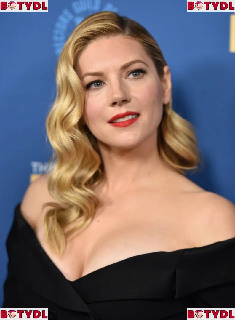 Katheryn Winnick Onlyfans Photo Gallery 