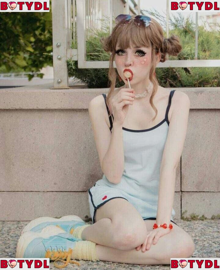 Anzujaamu Onlyfans Photo Gallery 