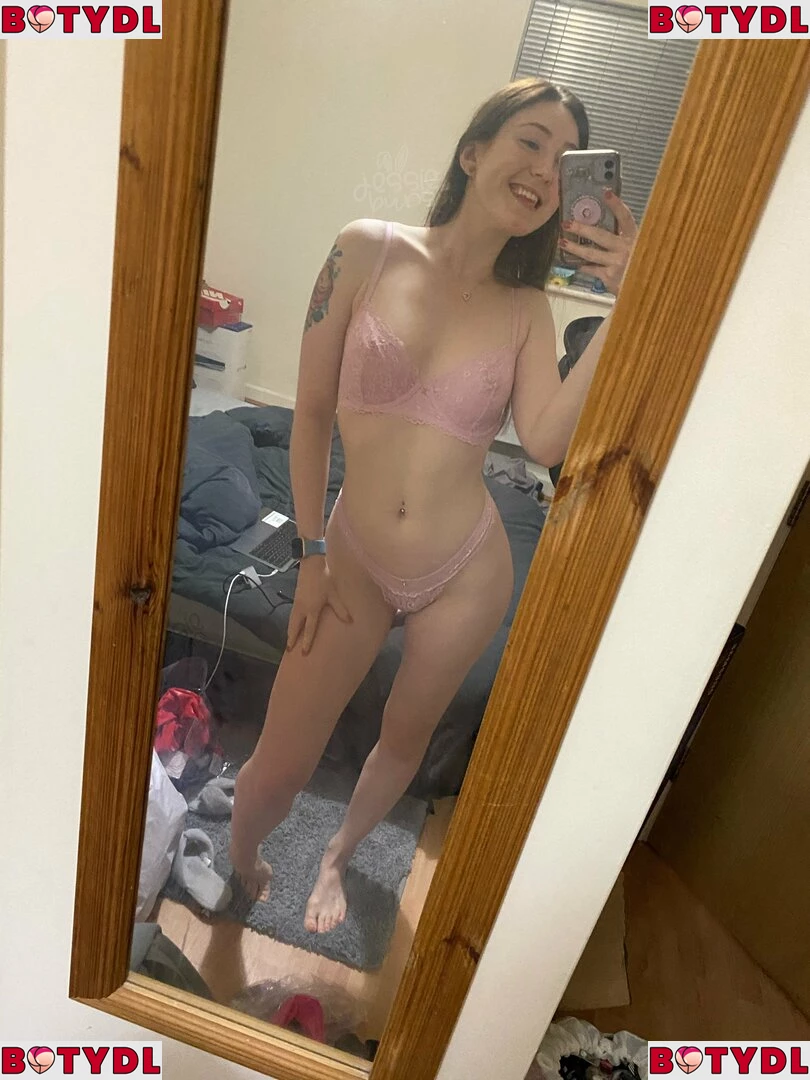 JessieBuns Onlyfans Photo Gallery 