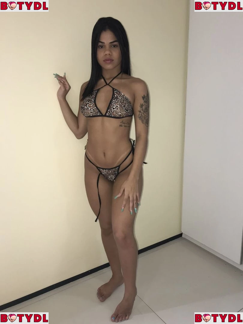 Tati Maya Onlyfans Photo Gallery 