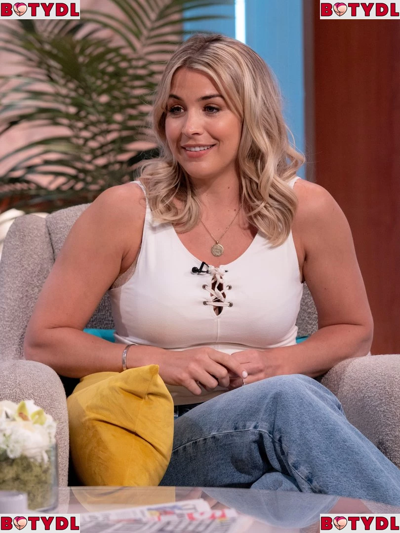 Gemma Atkinson Onlyfans Photo Gallery 