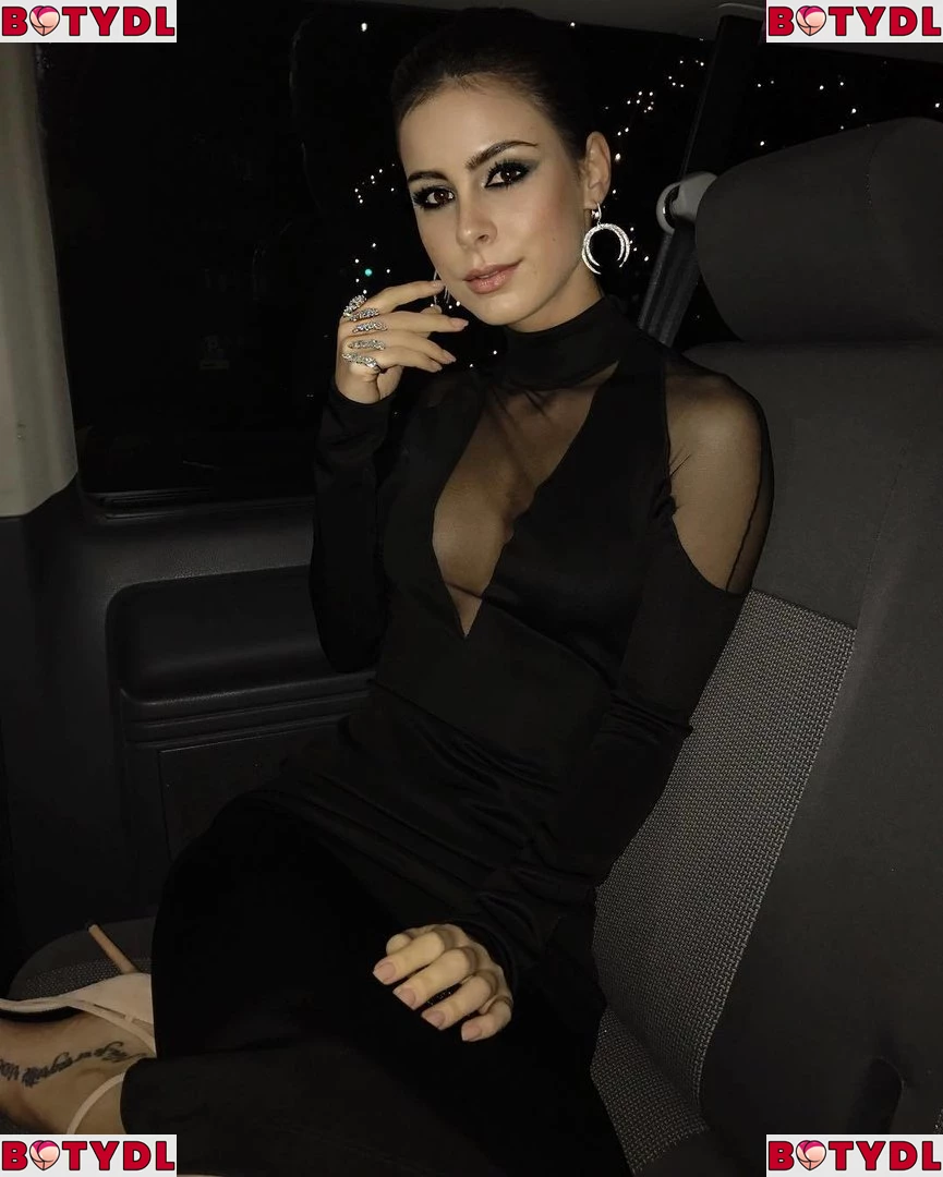 Lena Meyer-Landrut Onlyfans Photo Gallery 