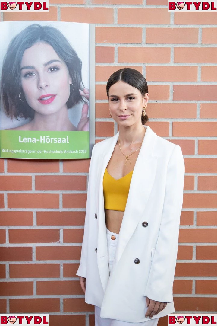 Lena Meyer-Landrut Onlyfans Photo Gallery 