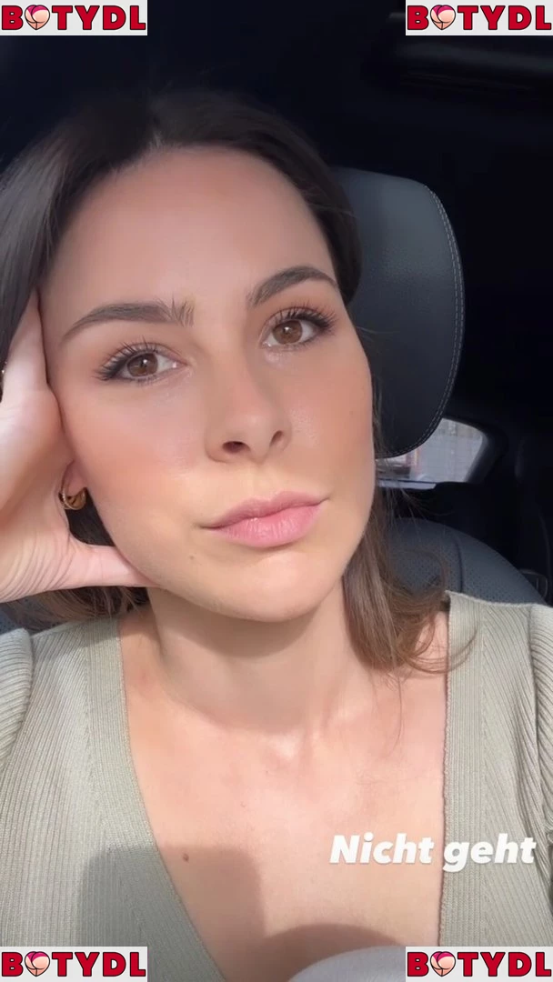 Lena Meyer-Landrut Onlyfans Photo Gallery 