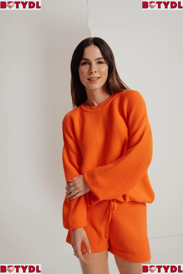 Lena Meyer-Landrut Onlyfans Photo Gallery 