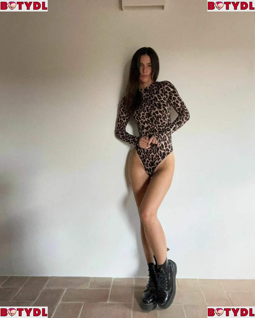 Lena Meyer-Landrut Onlyfans Photo Gallery 