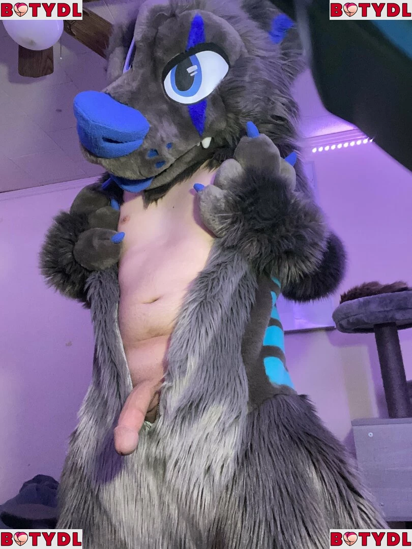 glitchyfur Onlyfans Photo Gallery 