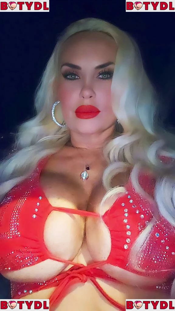 Nicole Coco Austin Onlyfans Photo Gallery 