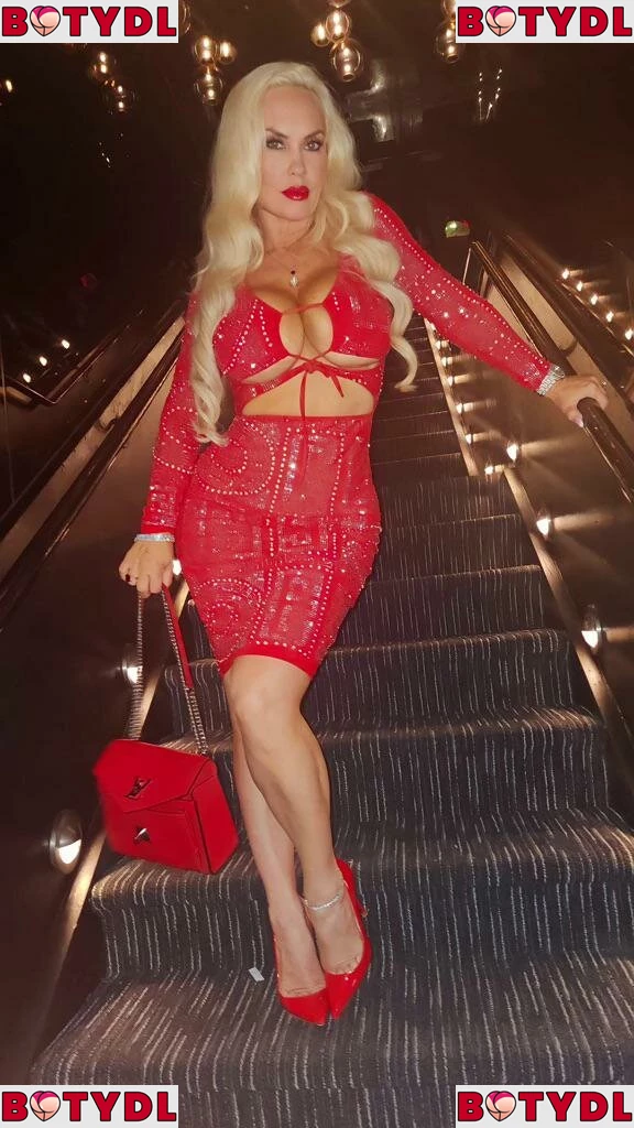 Nicole Coco Austin Onlyfans Photo Gallery 