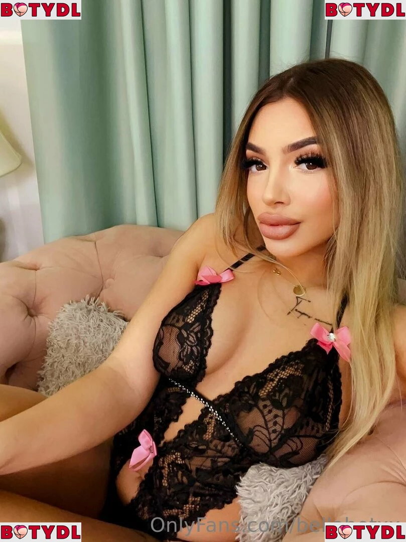 bellahotxx Onlyfans Photo Gallery 