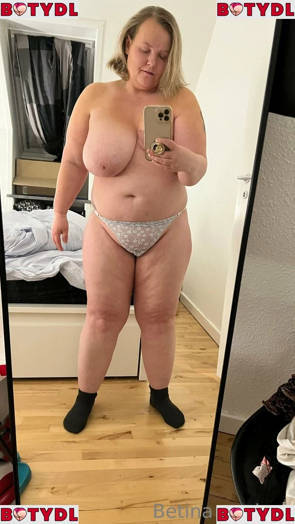 betina_poulsen Onlyfans Photo Gallery 