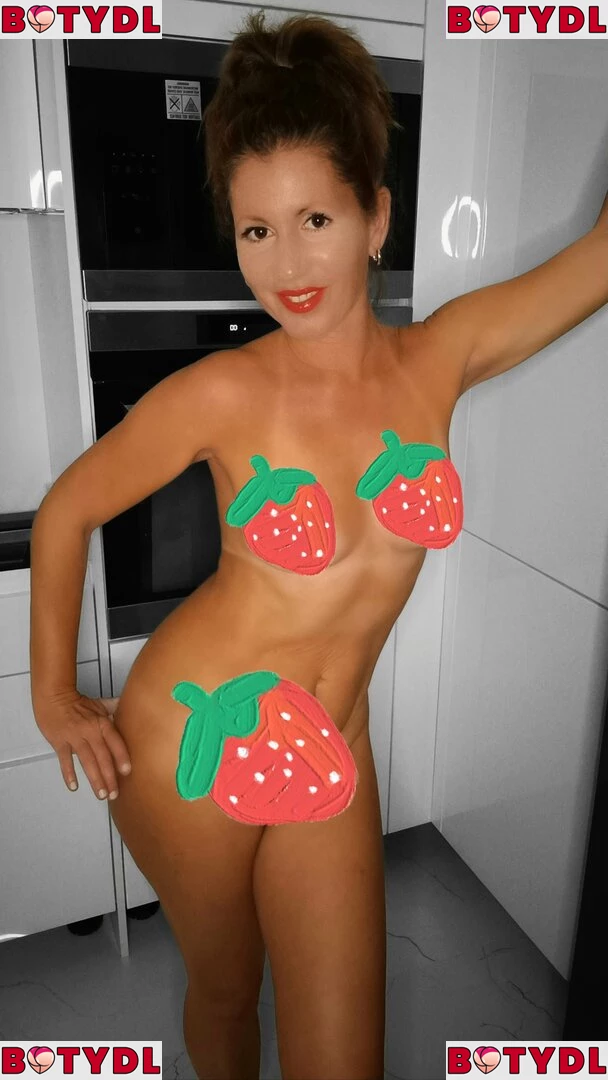 misshotcroatia Onlyfans Photo Gallery 