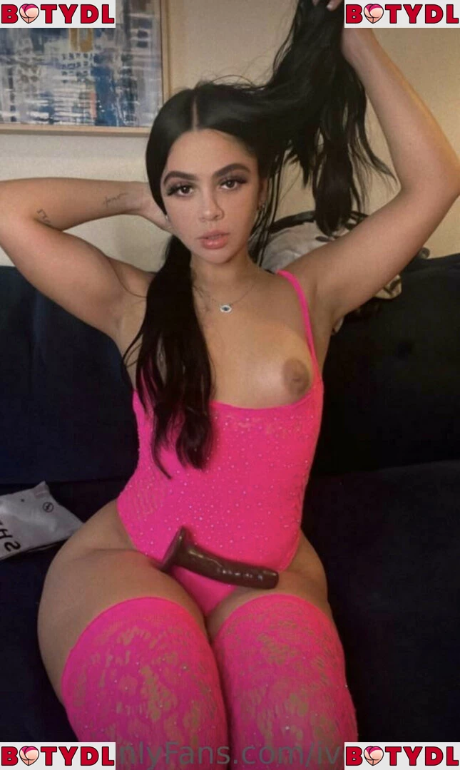 Ivyroz Onlyfans Photo Gallery 