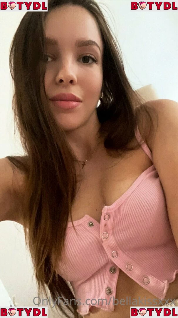 bellakissxxx Onlyfans Photo Gallery 