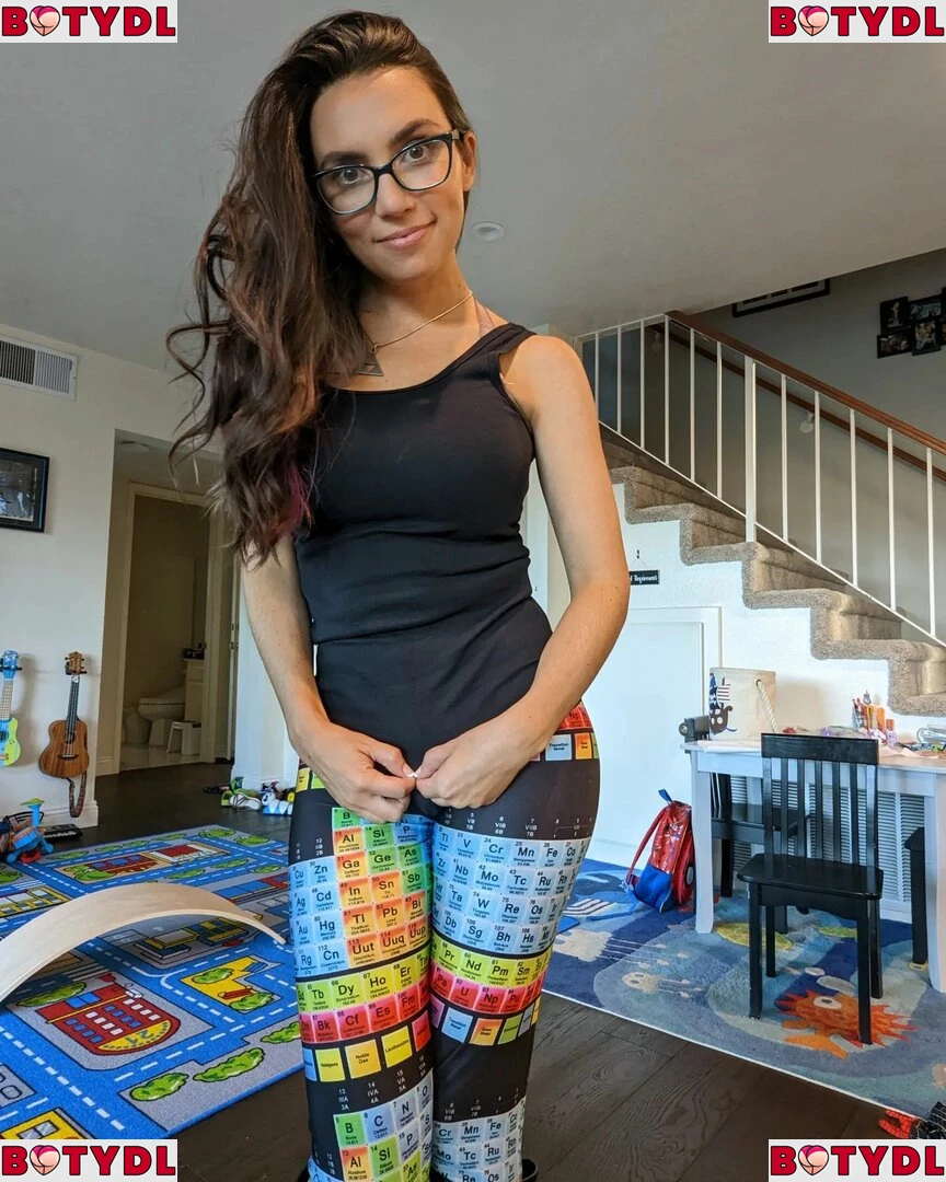 Trisha Hershberger Onlyfans Photo Gallery 