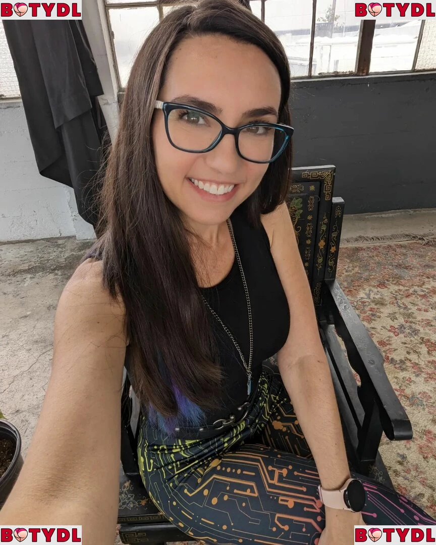 Trisha Hershberger Onlyfans Photo Gallery 