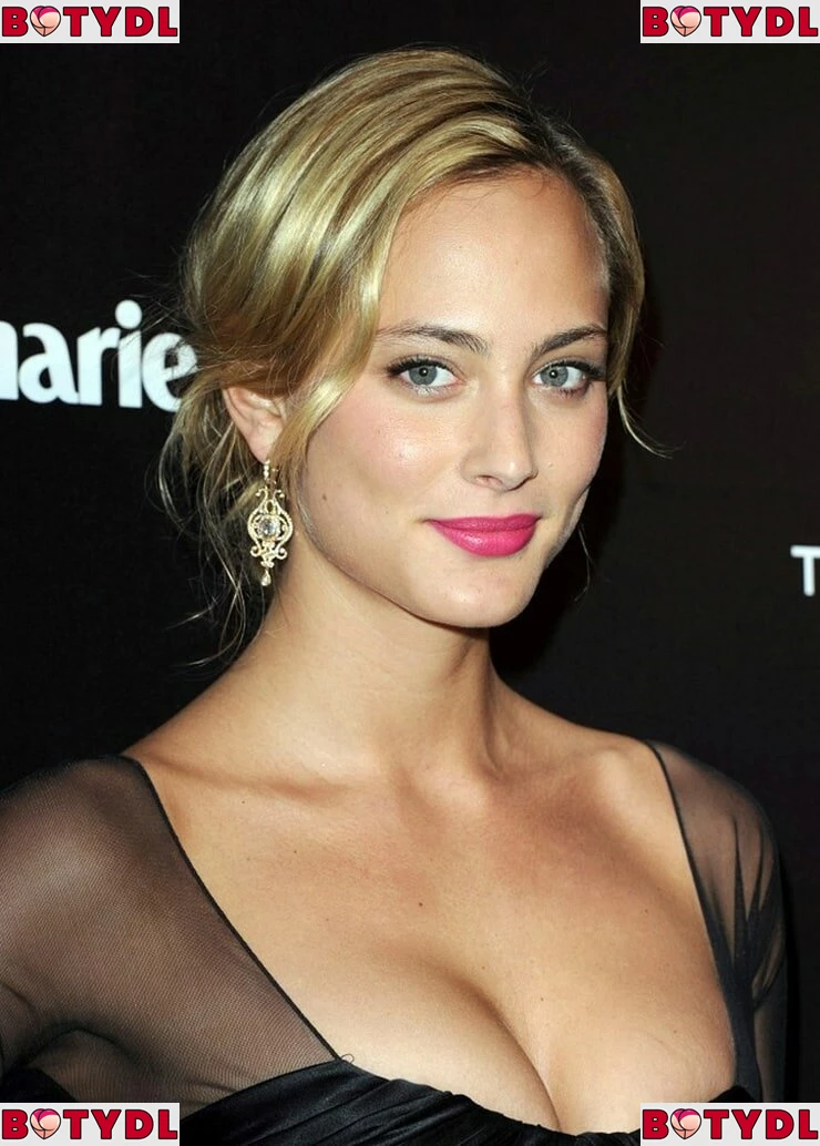 Nora Arnezeder Onlyfans Photo Gallery 