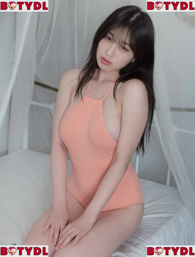 Leehee Express Onlyfans Photo Gallery 