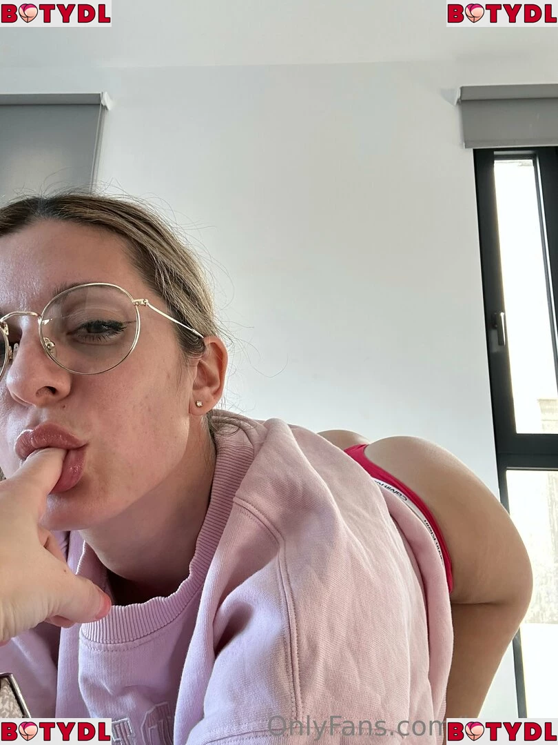 lemery Onlyfans Photo Gallery 