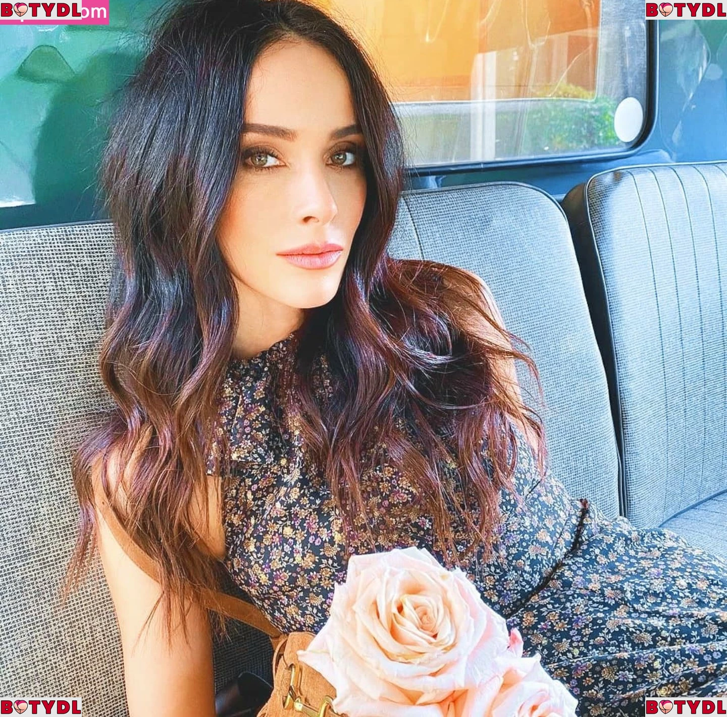 Abigail Spencer Onlyfans Photo Gallery 